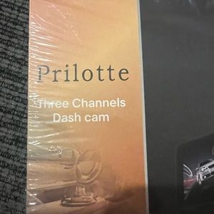 Prilotte Three Channels Dash Cam